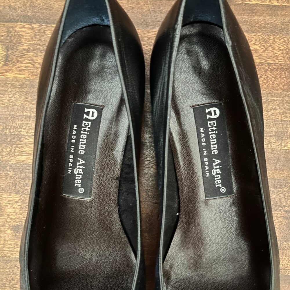 Etienne Aigner Black Leather/Patent Leather Heels Square Toe Twiggy Retro Chic 7 - Picture 5 of 7